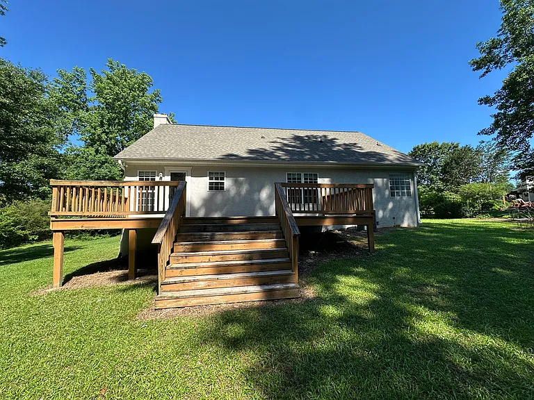 85 McIntosh Estates Dr — Photo 29