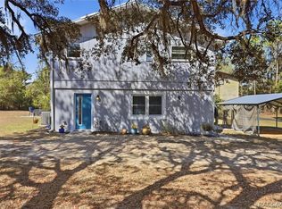 6785 W Seven Rivers Dr, Crystal River, FL 34429