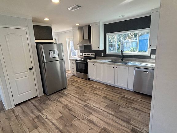 3rd image of 5291 Collins Rd Lot 120