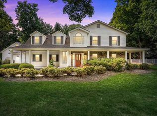 5 Carlson Ter, Fishkill, NY 12524