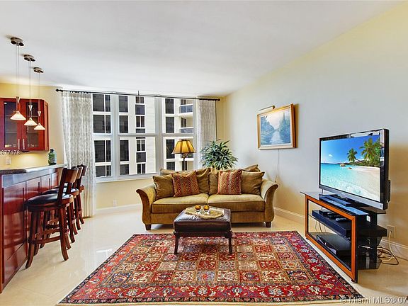 5th image of 4747 Collins Ave APT 607