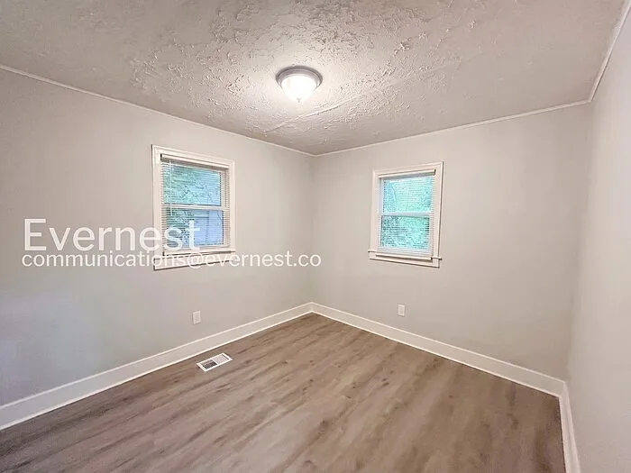 2175 Pansy St NW — Photo 11
