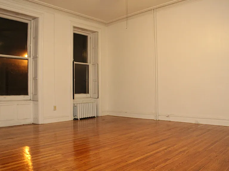 1218 Saint Paul St — Photo 4