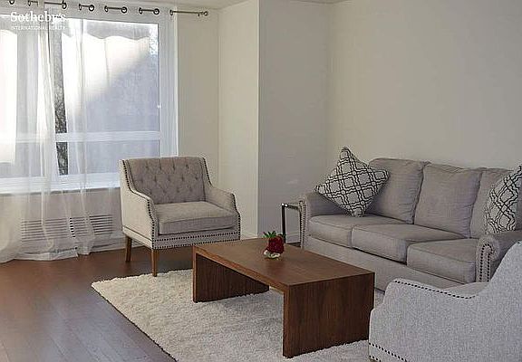 3rd image of 200 E 94th St APT 519