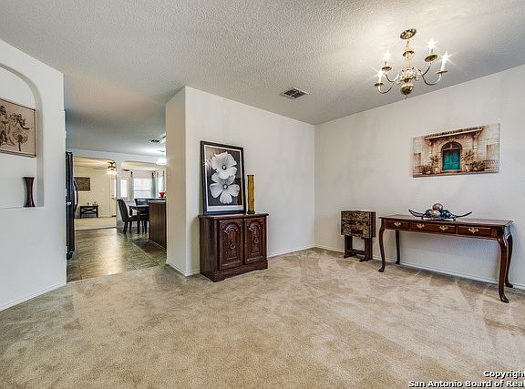 4th image of 8143 Ashwood Pointe
