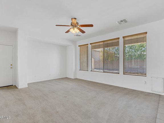 4th image of 453 E WHITE WING Drive