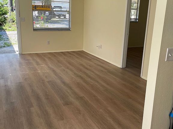 3rd image of 5551 Silver Spur Dr