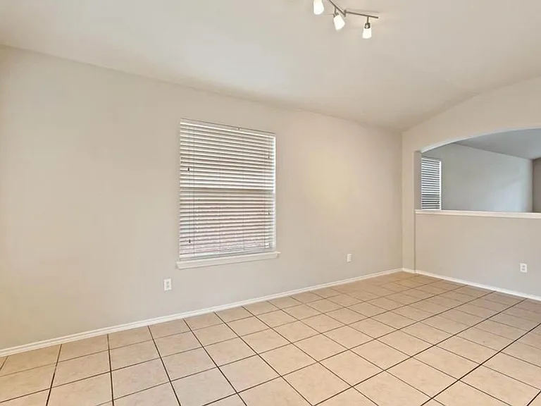 2605 Butler Way — Photo 14