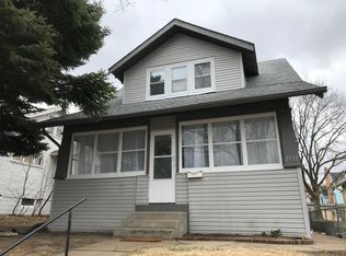 2532 N 49th St, Omaha, NE 68104