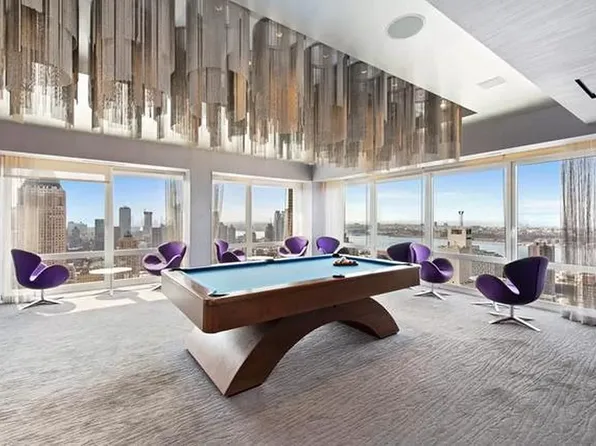 322 West 57th Street image 12 of 15