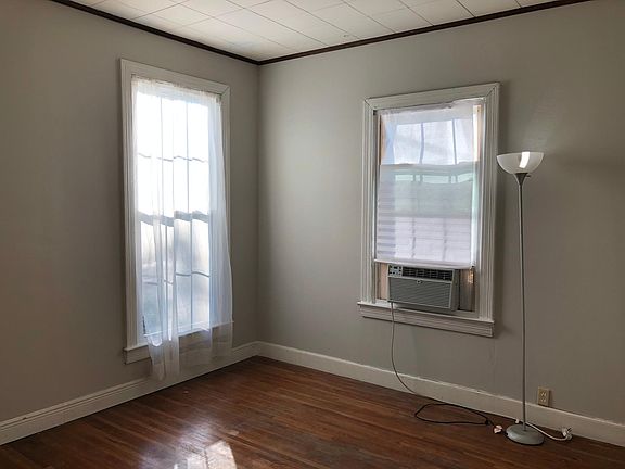 Front bedroom