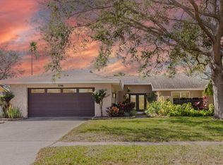 3140 Carlos Dr, Dunedin, FL 34698