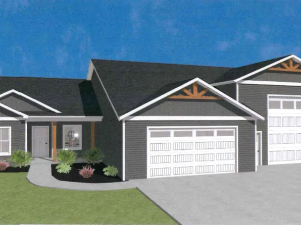 21 Wood Dr, Monticello, IL 61856