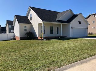 368 Prado Dr, Hurricane, WV 25526