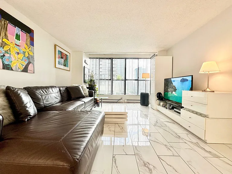850 Burrard St #1006 — Photo 14