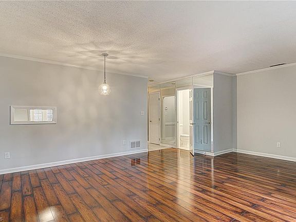 5th image of 4635 Lawndale Dr