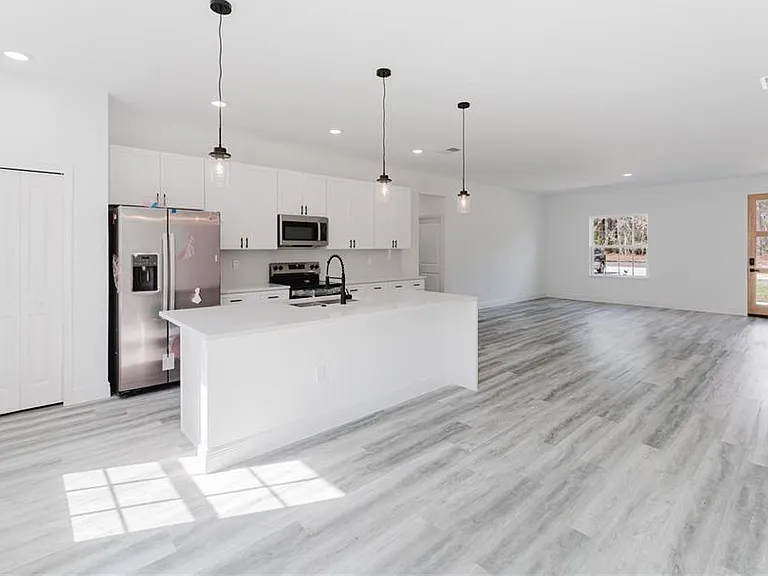6732 SW 132nd St — Photo 12