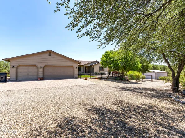 8237 N Red Oak Rd, Prescott, AZ 86305