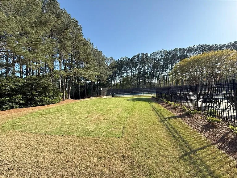 3020 Serenade Ct — Photo 38
