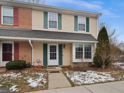 214 Applegate Ln, East Brunswick, NJ, 08816