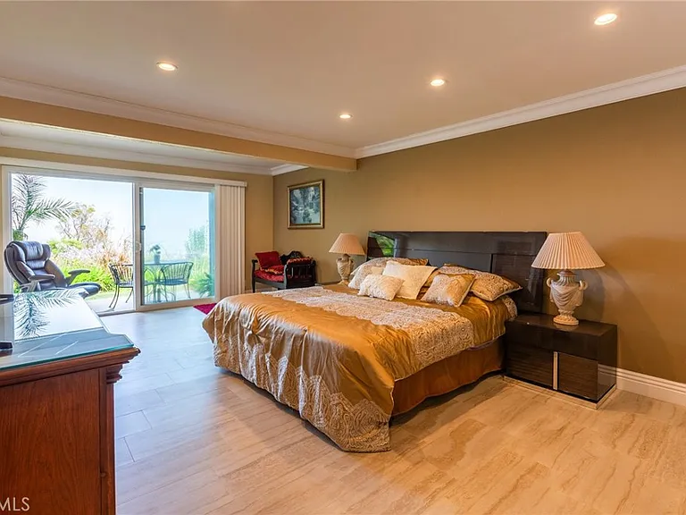 50 Cottonwood Cir — Photo 27