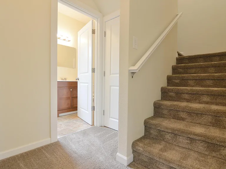 Stairwell/Hallway
