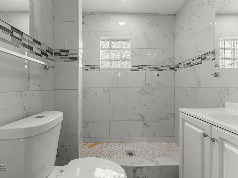 9 Walnut St — Photo 23