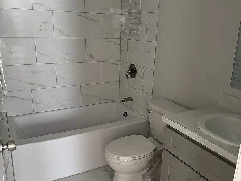 8207 Sun Spring Cir #21 — Photo 2