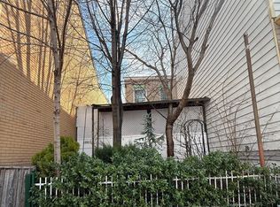 1003 N 11th St, Reading, PA 19604