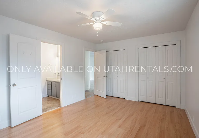 338 Cedarwood Dr — Photo 9