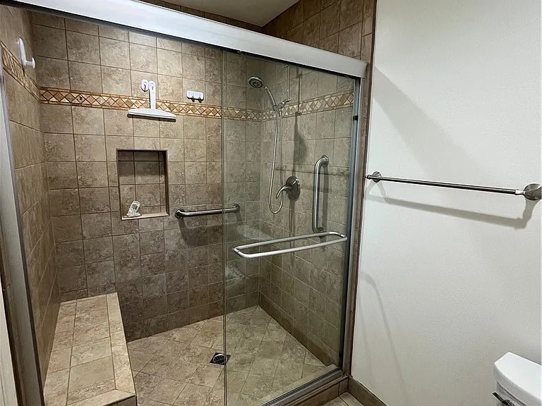 3804 Mainsail Cir — Photo 14