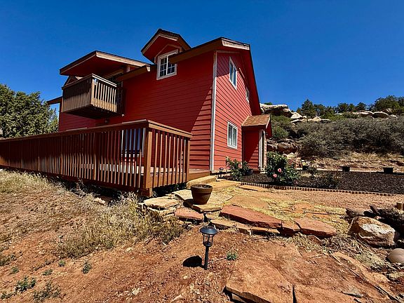 3rd image of 1404 N Rome Way