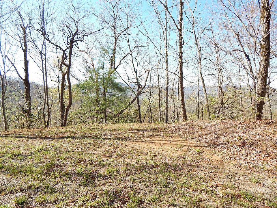 1st image of 8-2 Treetop Dr #10