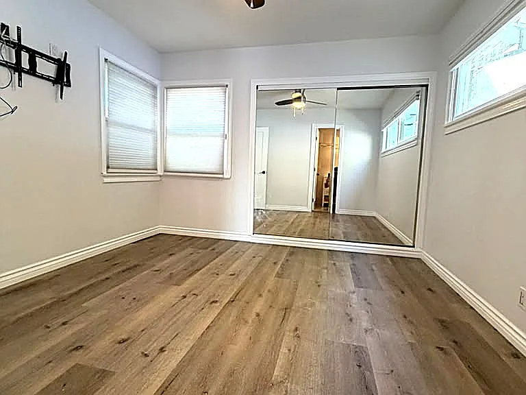 6926 Lurline Ave — Photo 14