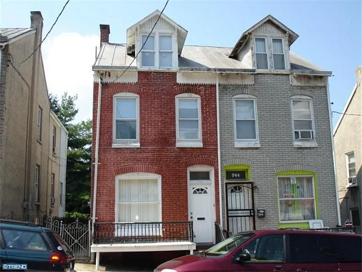 546 S 14th St photo 1