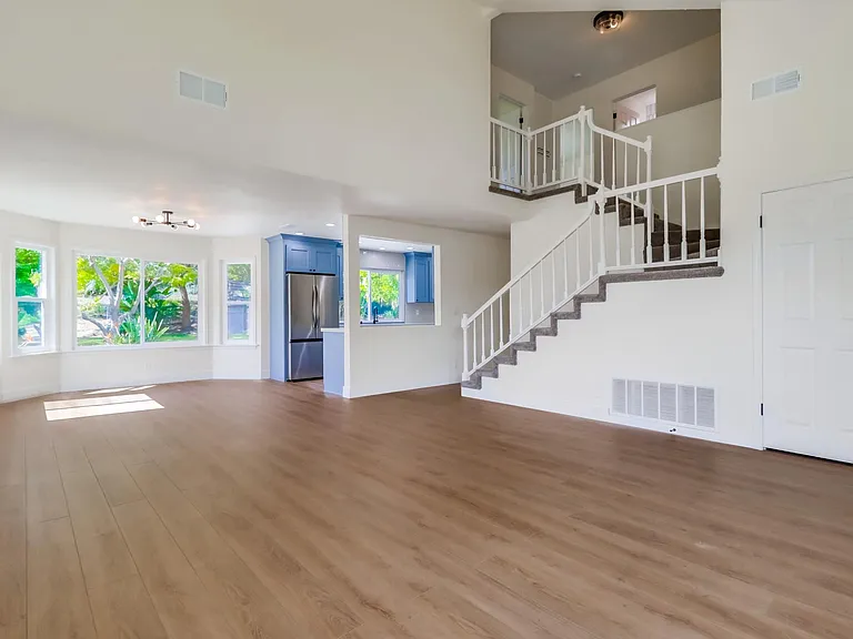 1680 Swallowtail Rd — Photo 1