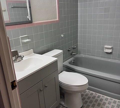 2nd image of 7876 Big Bend Blvd APT D