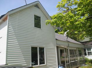 409 Henry St, Mackinaw City, MI 49701