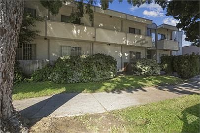 4th image of 1311 Venice Blvd APT 8