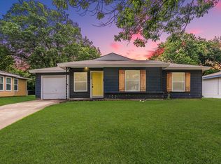 1209 Ralph St, Grand Prairie, TX 75051