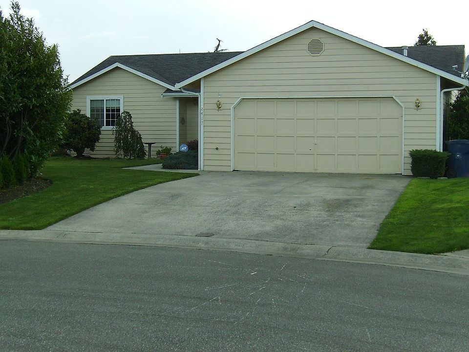 Front of home from street