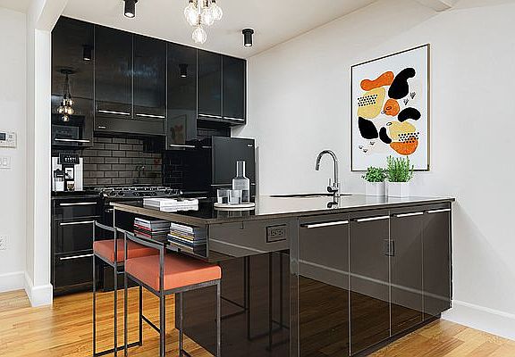 2nd image of 487 Keap St #610