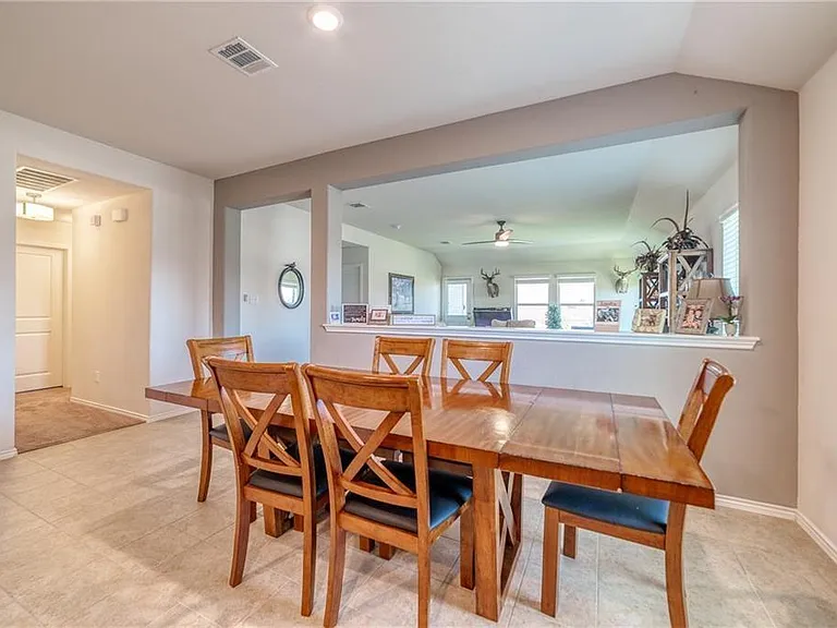 2100 Littleton Dr — Photo 10