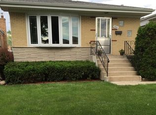 7841 Natchez Ave, Burbank, IL 60459