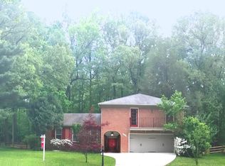 2475 Freetown Dr, Reston, VA 20191