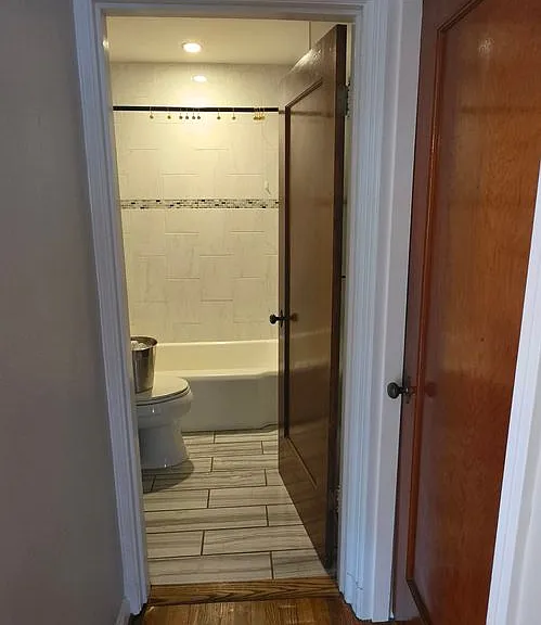 7047 Mardel Ave — Photo 12