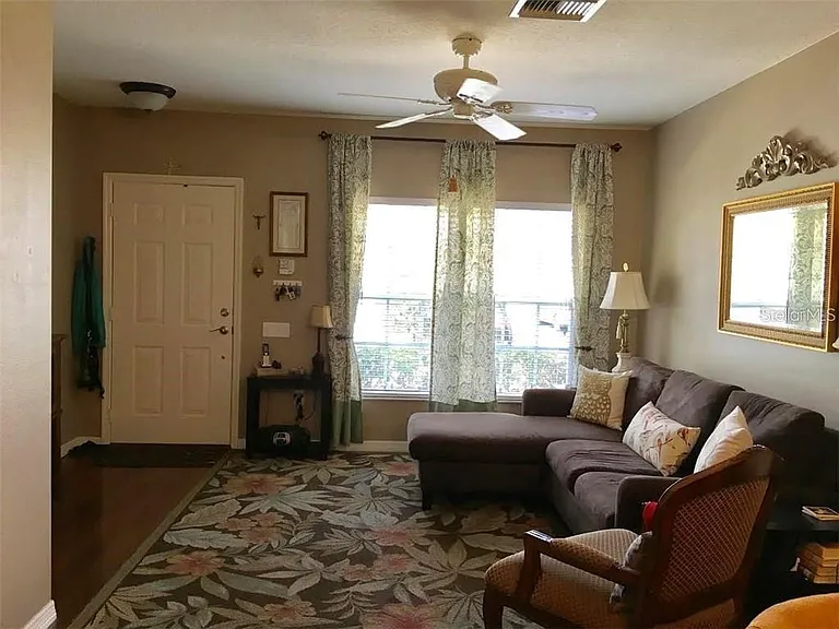 2454 Lake Woodberry Cir — Photo 2