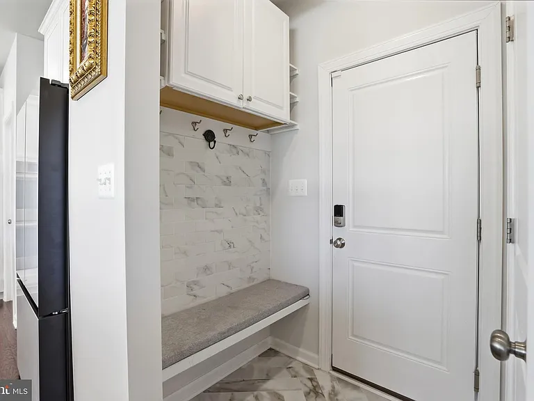 6702 Savannah Dr — Photo 23