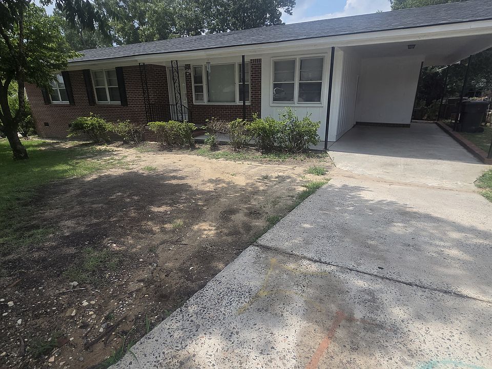 1st image of 2916 Walden Dr