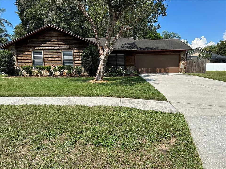 1st image of 1702 Newland Pl